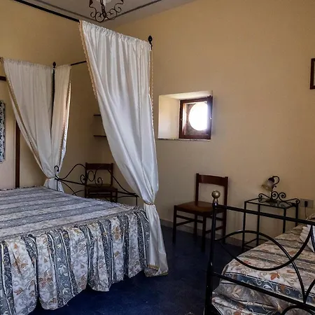 Aparthotel Elena