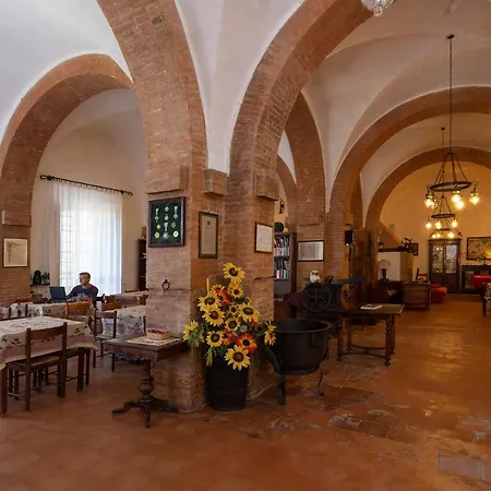 Aparthotel Elena 3*
