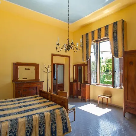 Aparthotel Elena Guardistallo